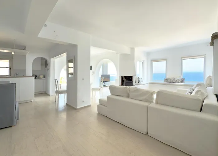 Eagles Nest Mykonos Апартаменты *