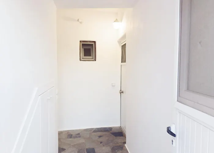 Eagles Nest Mykonos *