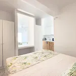 Eagles' Nest Mykonos Suites & Apartments With Heated Pool & Jacuzzis *