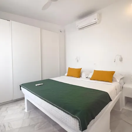 Eagles Nest Mykonos & - Shared Pool & Jacuzzis Apartment *