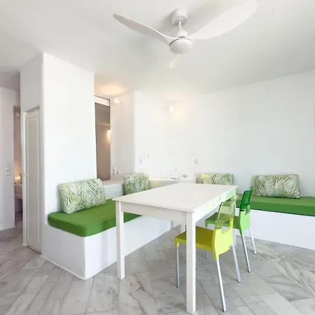 Eagles Nest Mykonos & - Shared Pool & Jacuzzis Mykonos Town