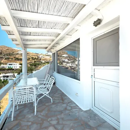 Eagles' Nest Mykonos & With Heated Pool & Jacuzzis Mykonos Town