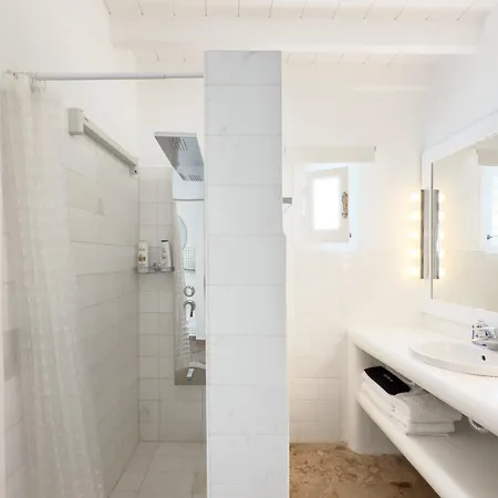 Eagles Nest Mykonos & - Shared Pool & Jacuzzis Mykonos Town