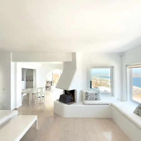 Eagles' Nest Mykonos & With Heated Pool & Jacuzzis * Mykonos Town