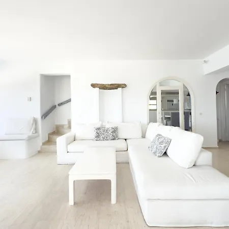 Eagles' Nest Mykonos & With Heated Pool & Jacuzzis Mykonos Town
