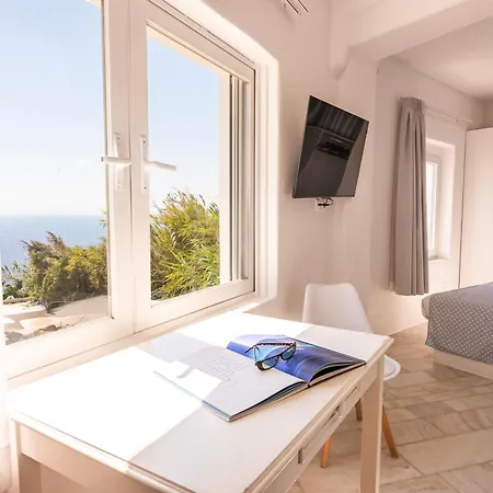Eagles Nest Mykonos & - Shared Pool & Jacuzzis *